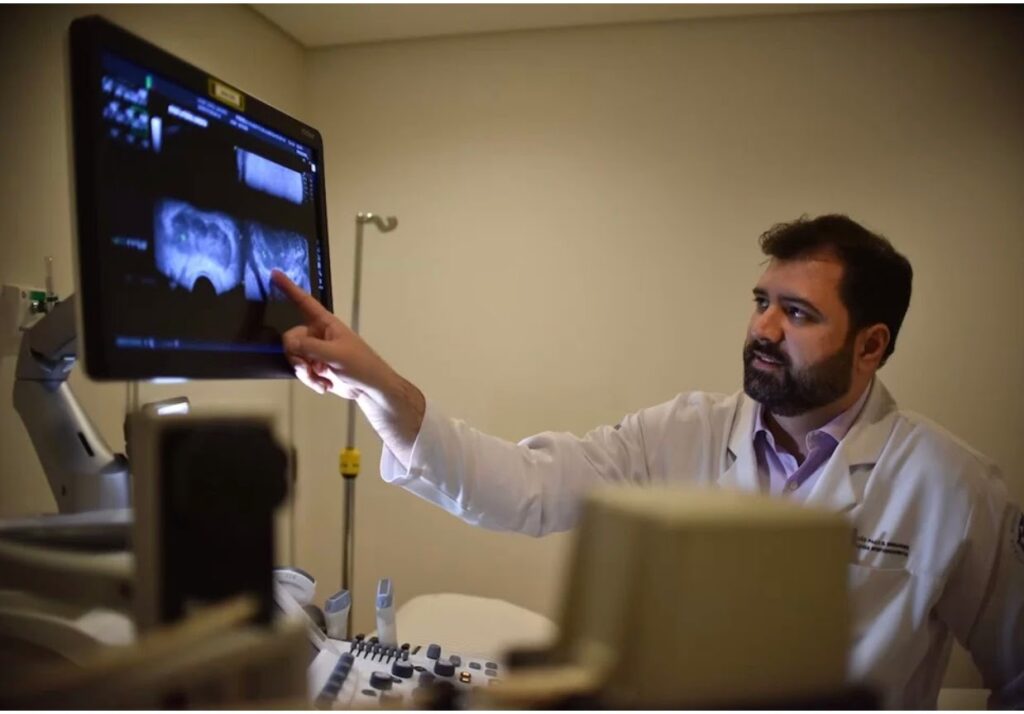O que é a biópsia de próstata com fusão de imagens em pacientes com Ressonância PI-RADS 4 e PI-RADS 5?